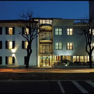 La Cascata Hotel Azzano San Paolo