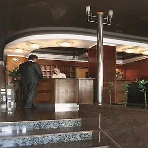 Hotel Oya Prague 3*,