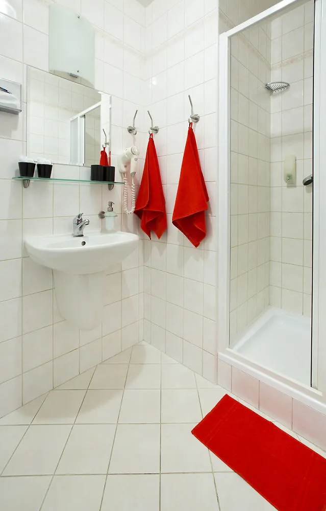 Hotel Oya Prag 3*,